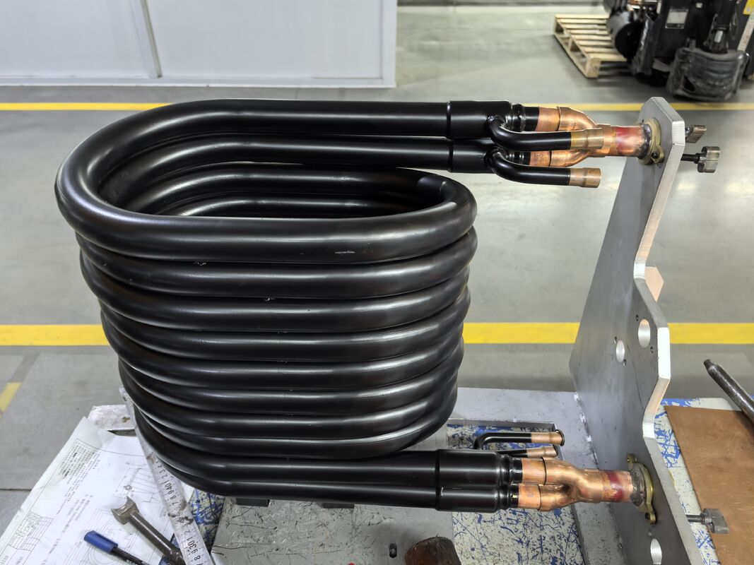 1 تا 10 متر طول لوله پمپ حرارتی تهویه دهنده با ضخامت صفحه 4 میلی متر قوی مناسب برای تبادل گرما صنعتی