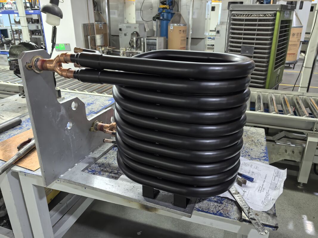 R22 نوع خنک کننده مبادله گرما کواکسیال طول لوله 1 تا 10 M محدوده فشار 0.1 تا 10 MPa برای راه حل های خنک کننده طراحی شده است